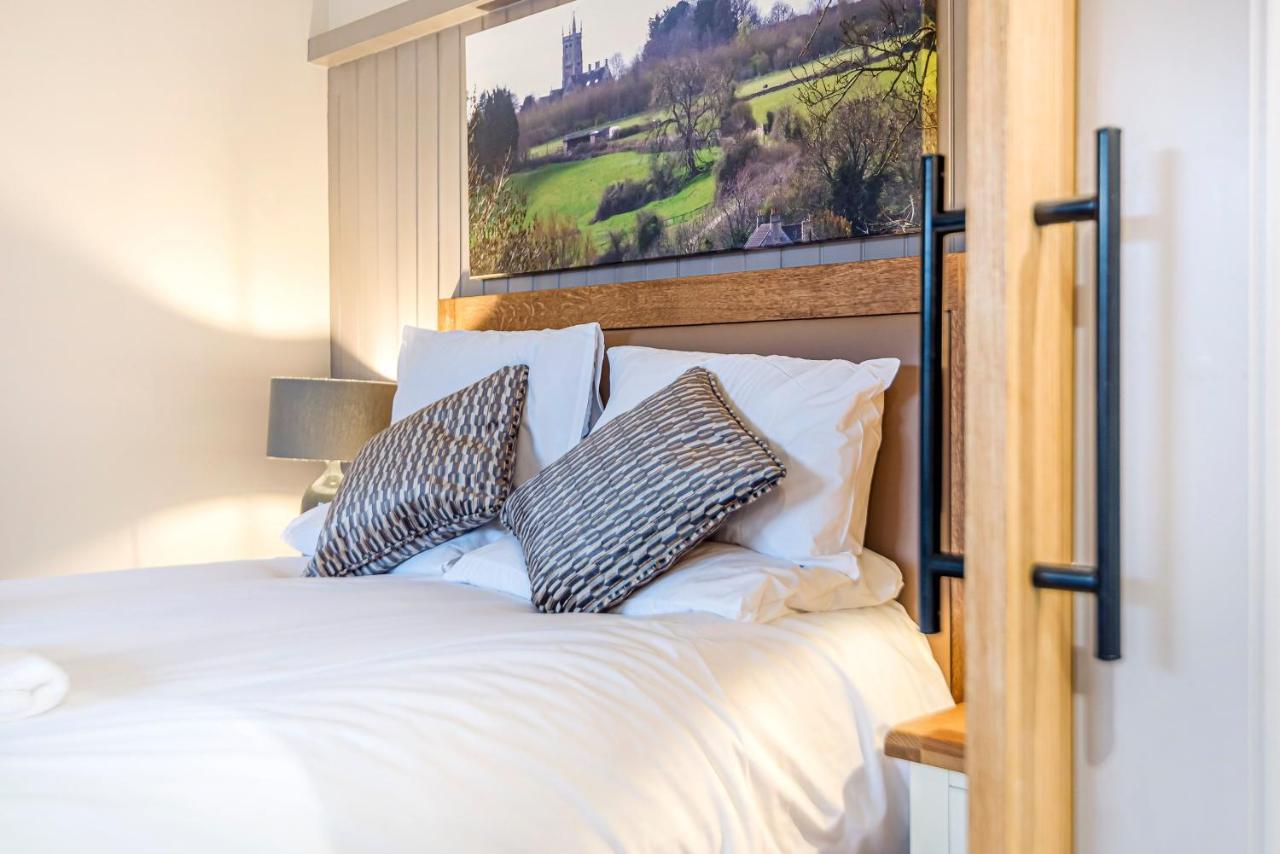 Charlcombe Inn Kelston Екстер'єр фото